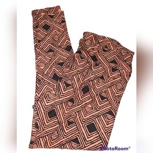 Lularoe Tall & Curvy leggings